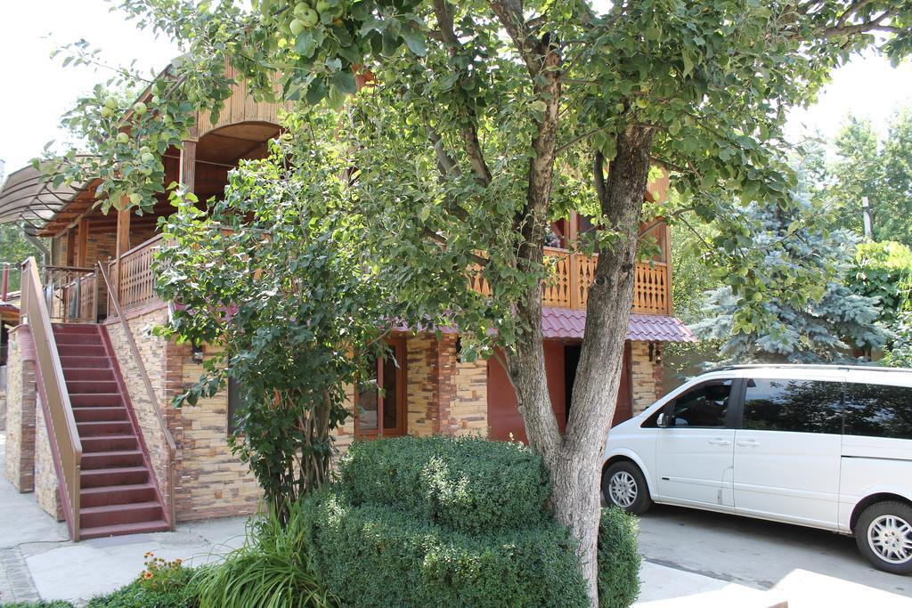 Maghay B&B Hotel In Wanadsor Exterior foto