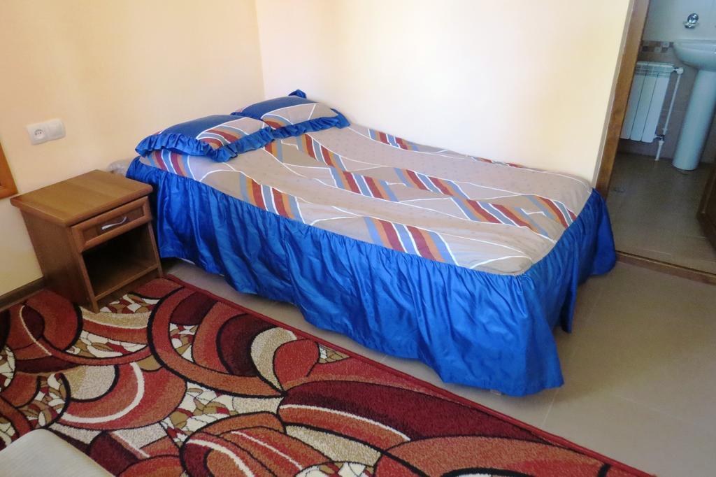 Maghay B&B Hotel In Wanadsor Zimmer foto