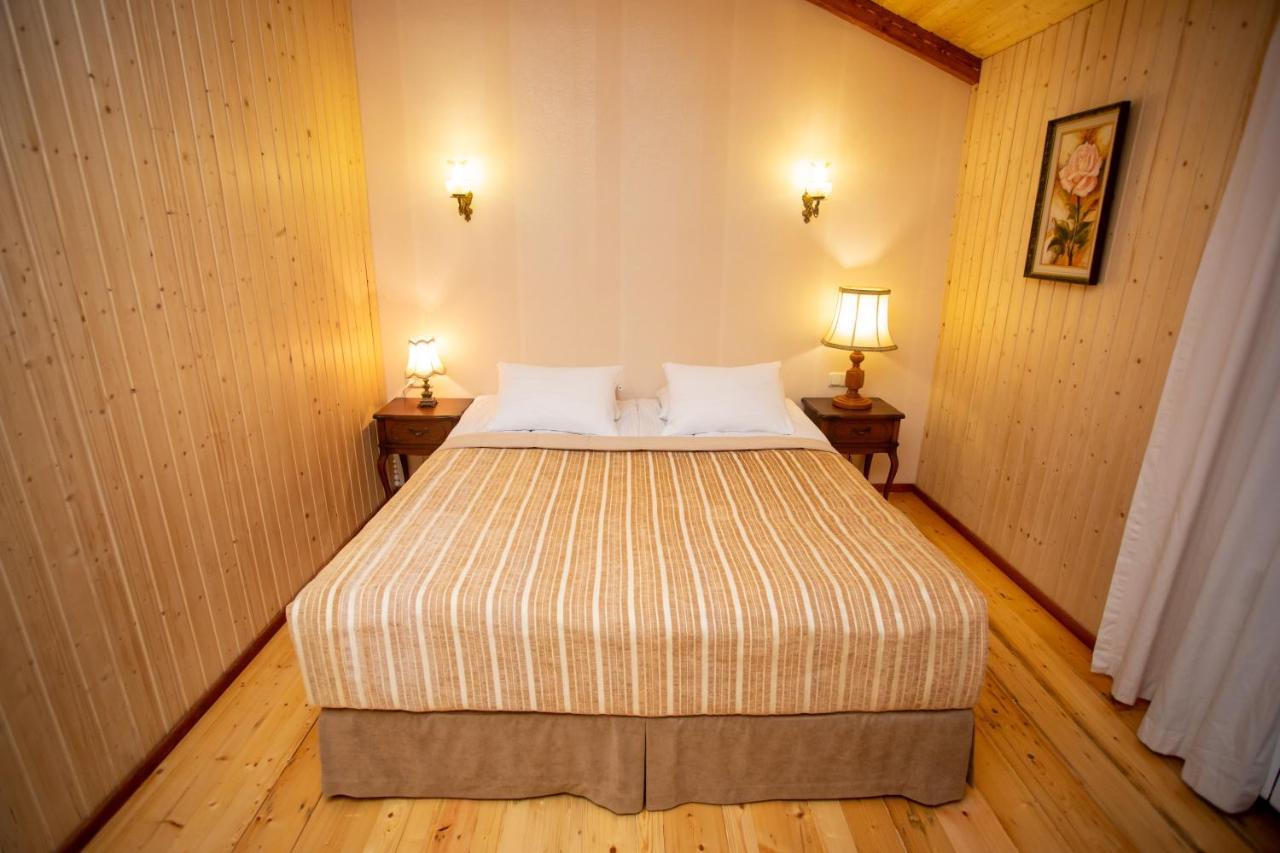 Maghay B&B Hotel In Wanadsor Exterior foto